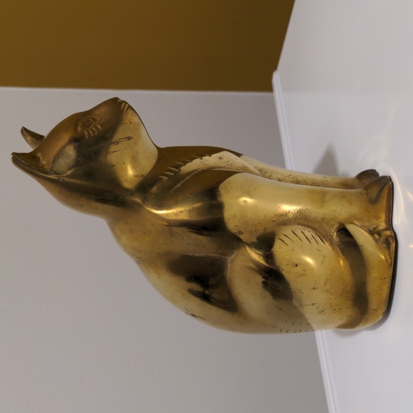 MCM/Vintage Large Brass Cat - Picture 2 of 6